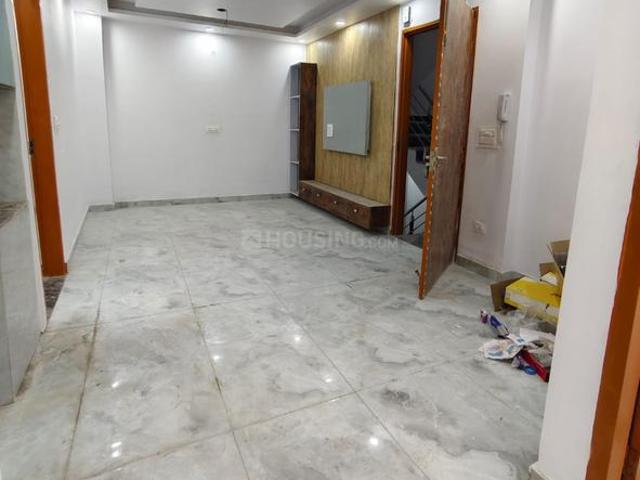 3 BHK Independent Builder Floor in Mahavir Enclave for rent New Delhi. The reference number is 20264131
