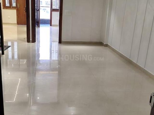 3 BHK Independent Builder Floor in Mahavir Enclave for resale New Delhi. The reference number is 18135605