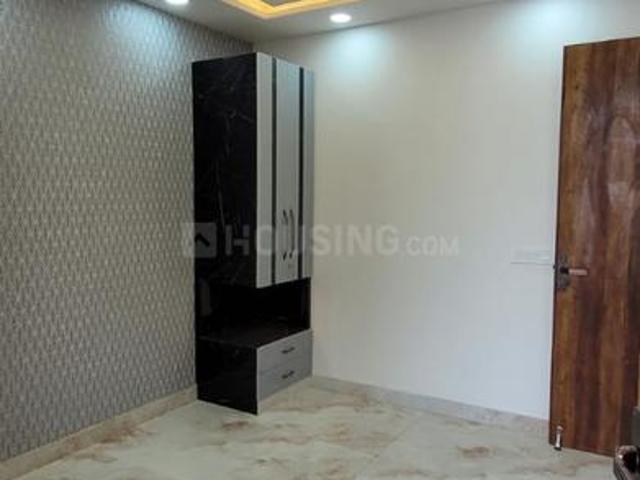 3 BHK Independent Builder Floor in Mahavir Enclave for resale New Delhi. The reference number is 18291248