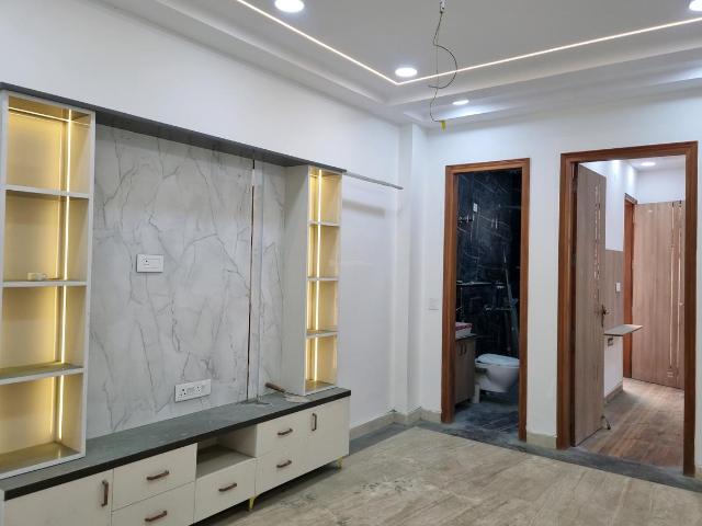 3 BHK Independent Builder Floor in Mahavir Enclave for resale New Delhi. The reference number is 20233132