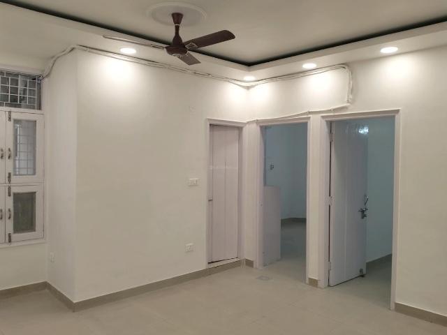 3 BHK Independent Builder Floor in Mahavir Enclave for resale New Delhi. The reference number is 20344458