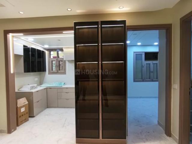 3 BHK Independent Builder Floor in Mahavir Enclave for resale New Delhi. The reference number is 18924822