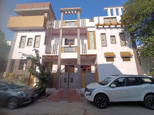 3 BHK Independent Builder Floor in Maharishi Puram Colony for rent Agra. The reference number is 20934699