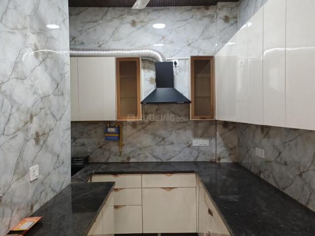 3 BHK Independent Builder Floor in Malviya Nagar for rent New Delhi. The reference number is 17657784