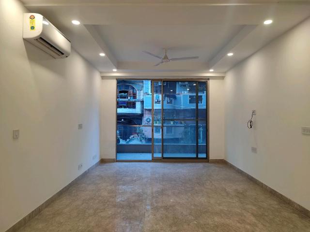 3 BHK Independent Builder Floor in Malviya Nagar for resale New Delhi. The reference number is 13860587