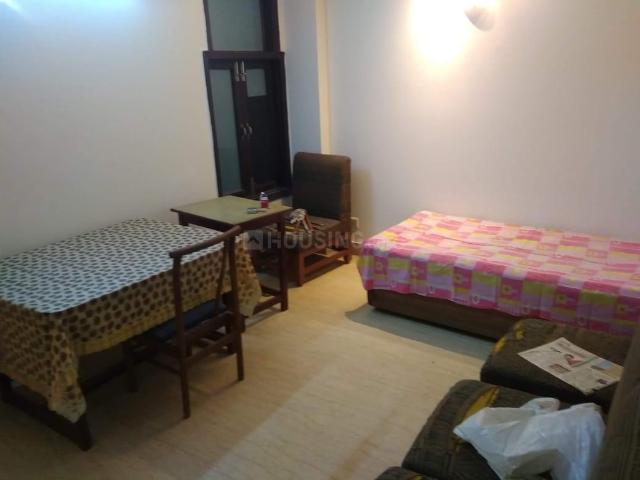 3 BHK Independent Builder Floor in Malviya Nagar for resale New Delhi. The reference number is 16721672