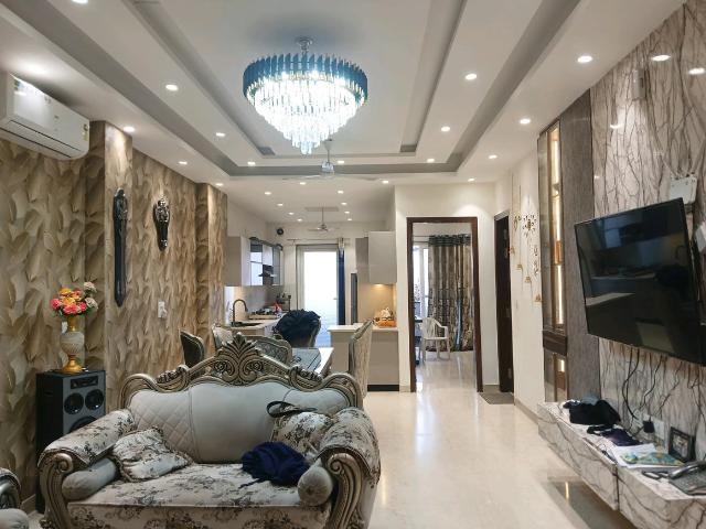 3 BHK Independent Builder Floor in Mansarover Garden for resale New Delhi. The reference number is 16351679