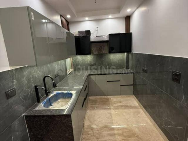 3 BHK Independent Builder Floor in Mansarover Garden for resale New Delhi. The reference number is 17863683