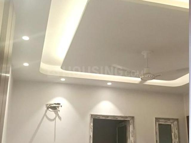 3 BHK Independent Builder Floor in Mansarover Garden for resale New Delhi. The reference number is 20820357