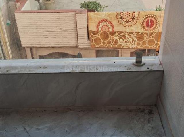 3 BHK Independent Builder Floor in Mayur Vihar Phase 1 for resale New Delhi. The reference number is 19417843