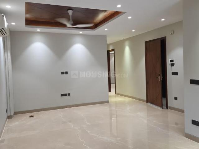 3 BHK Independent Builder Floor in Model Town for resale New Delhi. The reference number is 19477836