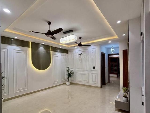3 BHK Independent Builder Floor in Model Town for resale New Delhi. The reference number is 19132667