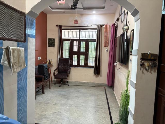 3 BHK Independent Builder Floor in Modinagar for rent Ghaziabad. The reference number is 20684095