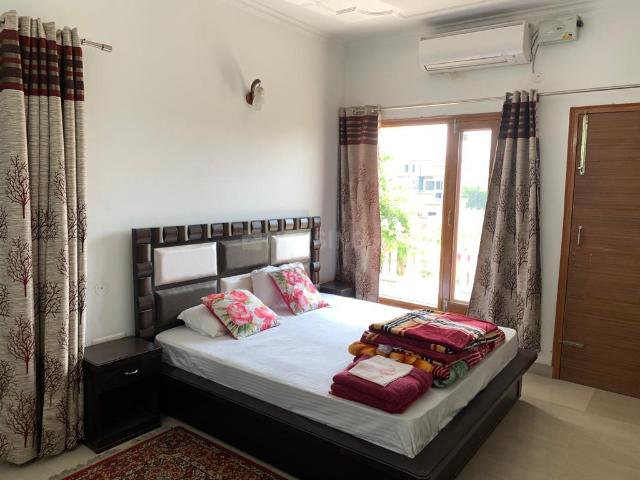 3 BHK Independent Builder Floor in Mohali Village for rent Mohali. The reference number is 20660150