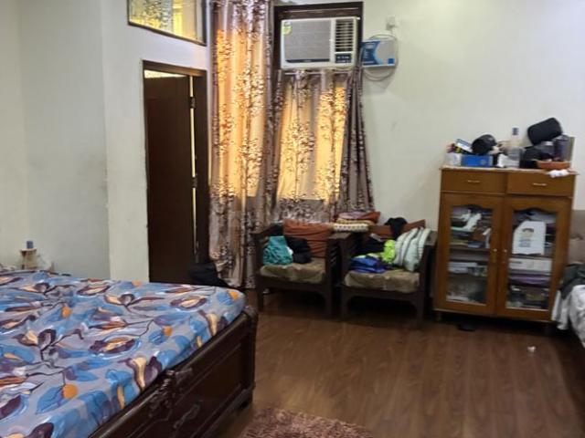 3 BHK Independent Builder Floor in Naraina for resale New Delhi. The reference number is 20171461