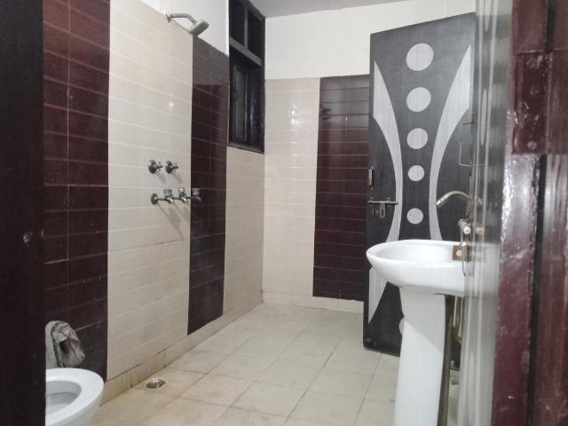 3 BHK Independent Builder Floor in Nawada for rent New Delhi. The reference number is 12314792