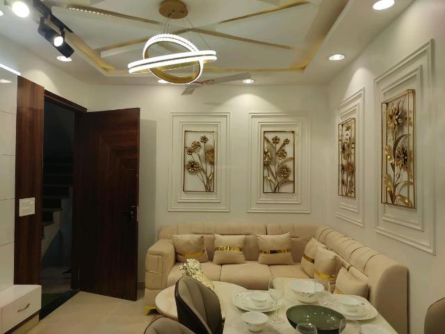 3 BHK Independent Builder Floor in Nawada for rent New Delhi. The reference number is 13541370