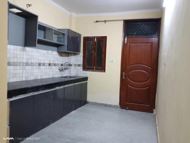 3 BHK Independent Builder Floor in Nawada for rent New Delhi. The reference number is 20032223