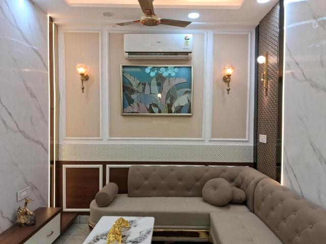 3 BHK Independent Builder Floor in Dwarka Mor for rent New Delhi. The reference number is 20224158