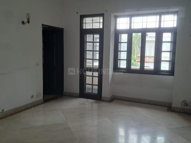 3 BHK Independent Builder Floor in New Friends Colony for rent New Delhi. The reference number is 20613364