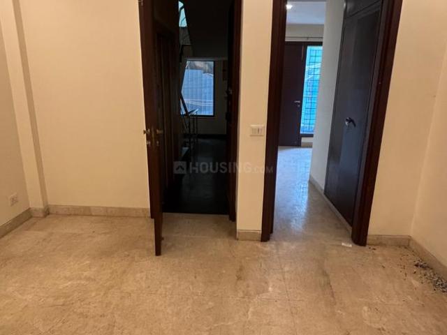3 BHK Independent Builder Floor in New Rajinder Nagar for rent New Delhi. The reference number is 20166904