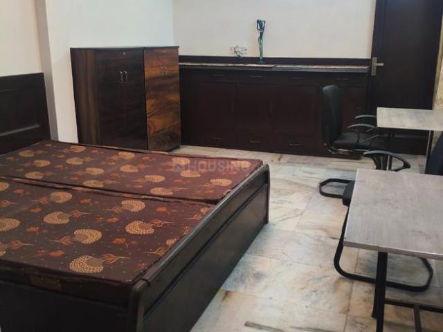 3 BHK Independent Builder Floor in New Rajinder Nagar for rent New Delhi. The reference number is 20276932