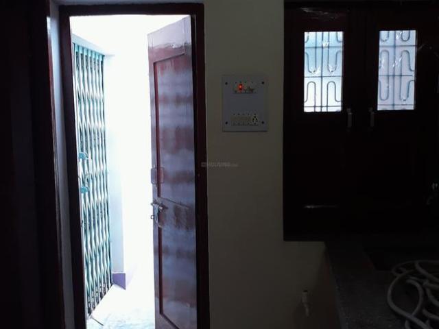 3 BHK Independent Builder Floor in Olandganj for rent Jaunpur. The reference number is 9280771