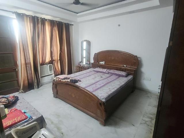 3 BHK Independent Builder Floor in AGCR Enclave for resale New Delhi. The reference number is 20219463