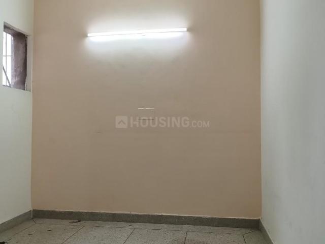 3 BHK Independent Builder Floor in AGCR Enclave for resale New Delhi. The reference number is 20833073