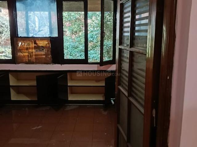 3 BHK Independent Builder Floor in Alaknanda for rent New Delhi. The reference number is 19974927
