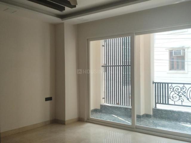 3 BHK Independent Builder Floor in Anand Vihar for resale New Delhi. The reference number is 19171419