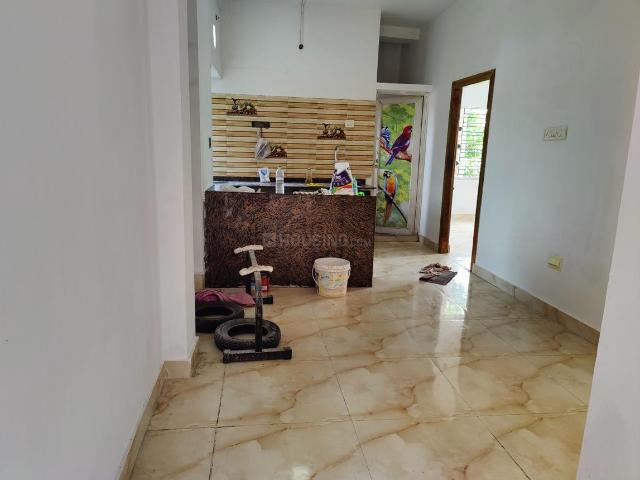 3 BHK Independent Builder Floor in Paschim Putiary for resale West Kolkata. The reference number is 17418240