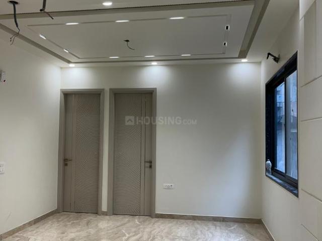 3 BHK Independent Builder Floor in Ashok Vihar for resale New Delhi. The reference number is 17895441