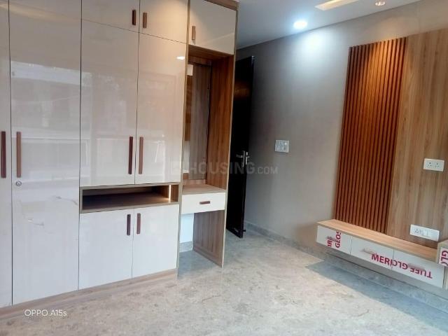 3 BHK Independent Builder Floor in Ashok Vihar for resale New Delhi. The reference number is 19928737