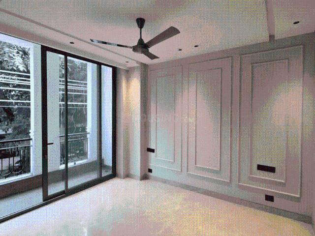 3 BHK Independent Builder Floor in Ashok Vihar for resale New Delhi. The reference number is 19992413