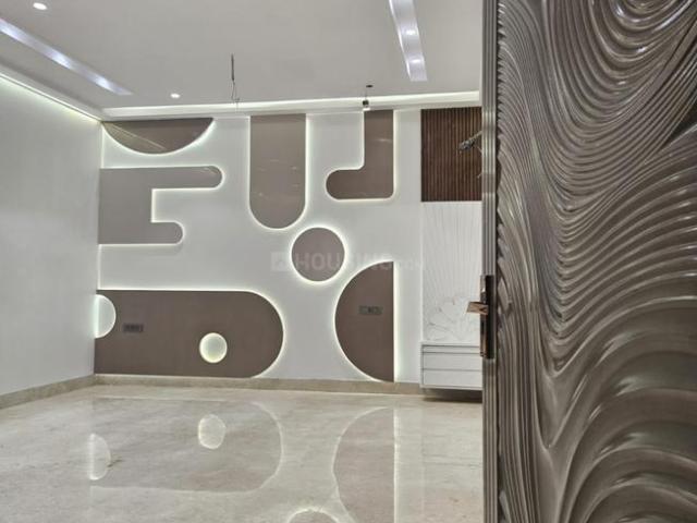 3 BHK Independent Builder Floor in Ashok Vihar for resale New Delhi. The reference number is 20052793