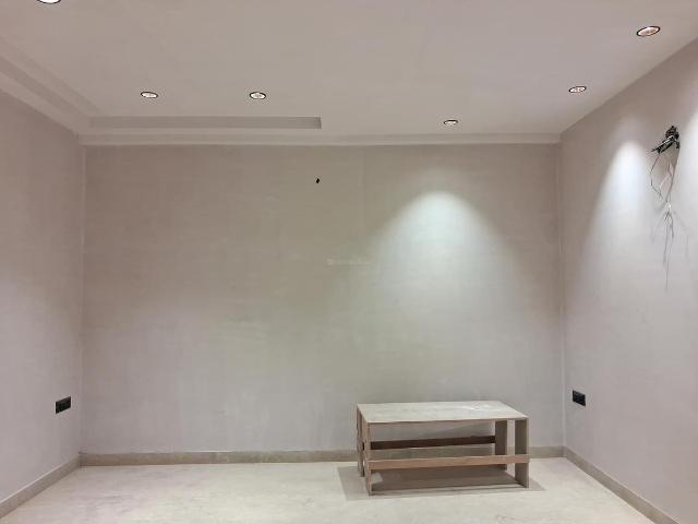 3 BHK Independent Builder Floor in Bali Nagar for resale New Delhi. The reference number is 20995113