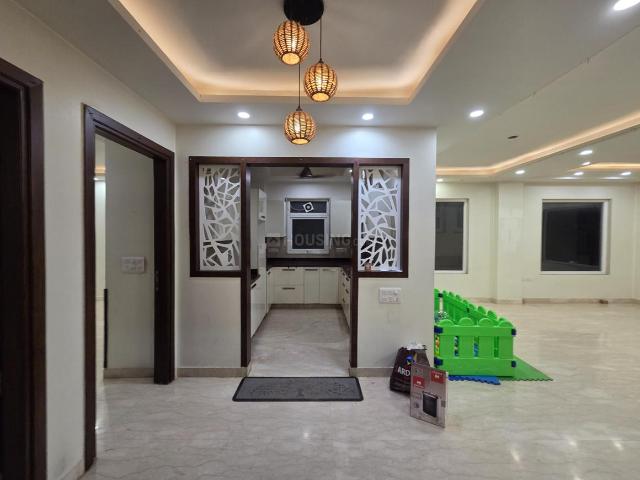 3 BHK Independent Builder Floor in Baljit Nagar for resale Delhi Central. The reference number is 17824348
