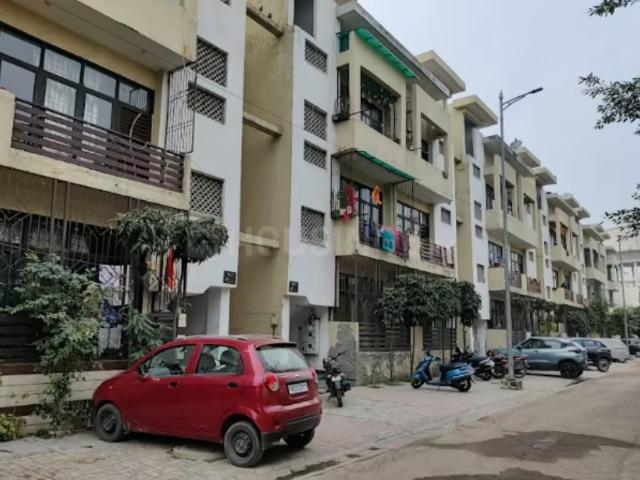 2 BHK Apartment in Bamheta Village for resale Ghaziabad. The reference number is 13981033