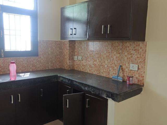 3 BHK Independent Builder Floor in Bamheta Village for resale Ghaziabad. The reference number is 16012584