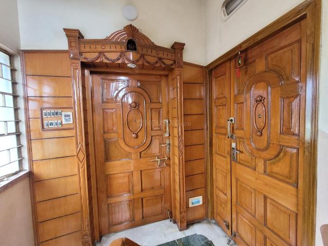 3 BHK Independent Builder Floor in Behala for resale Kolkata. The reference number is 17452454