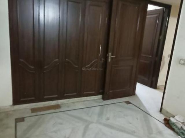 3 BHK Independent Builder Floor in Chittaranjan Park for rent New Delhi. The reference number is 10617576