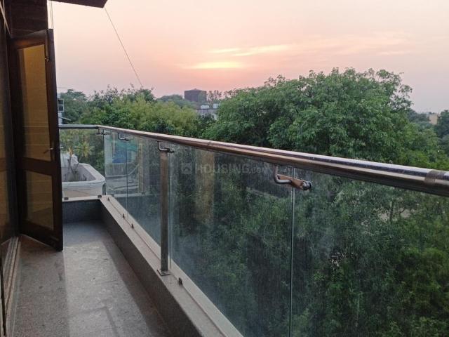 3 BHK Independent Builder Floor in Chittaranjan Park for rent New Delhi. The reference number is 20402690