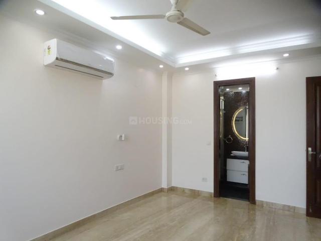 3 BHK Independent Builder Floor in Chittaranjan Park for rent New Delhi. The reference number is 20582625
