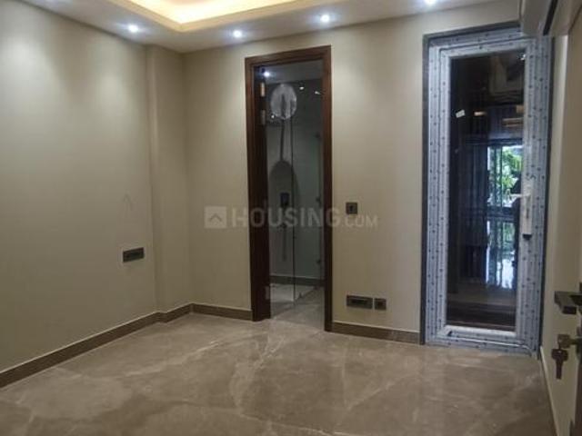 3 BHK Independent Builder Floor in Chittaranjan Park for rent New Delhi. The reference number is 20880195