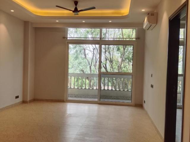 3 BHK Independent Builder Floor in Chittaranjan Park for rent New Delhi. The reference number is 20822638