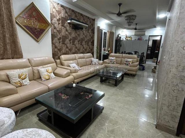 3 BHK Independent Builder Floor in Chittaranjan Park for rent New Delhi. The reference number is 20911946