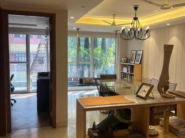 3 BHK Independent Builder Floor in Chittaranjan Park for resale New Delhi. The reference number is 19062441