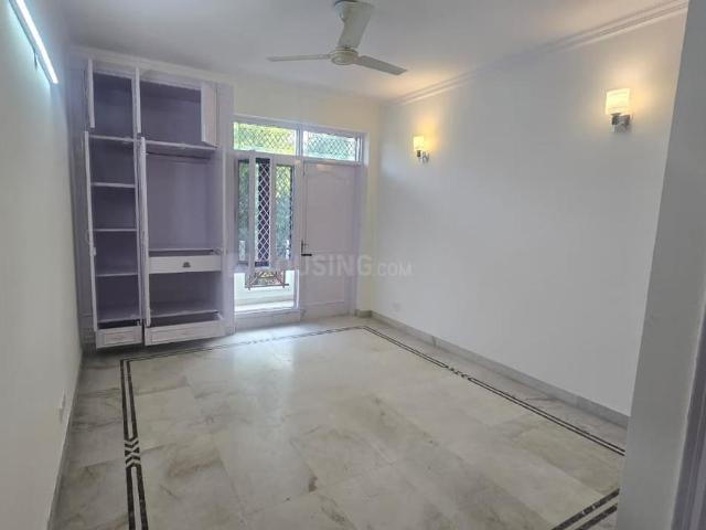 3 BHK Independent Builder Floor in Chittaranjan Park for resale New Delhi. The reference number is 19987181