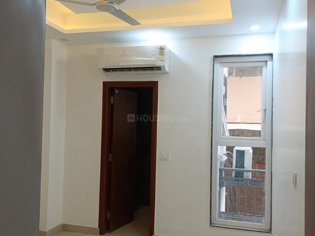 3 BHK Independent Builder Floor in Chittaranjan Park for resale New Delhi. The reference number is 20745643